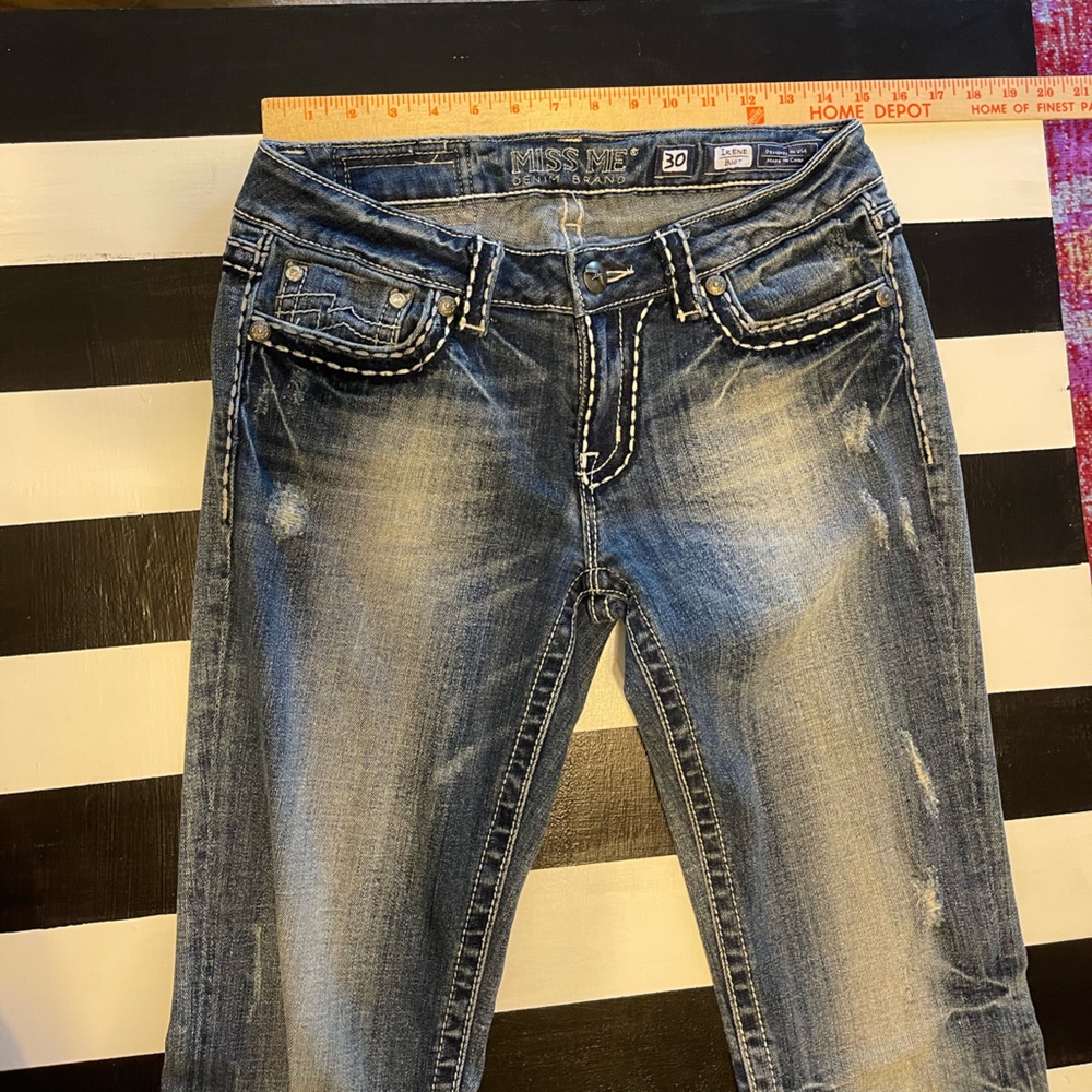 Jeans - Picture 5 of 6